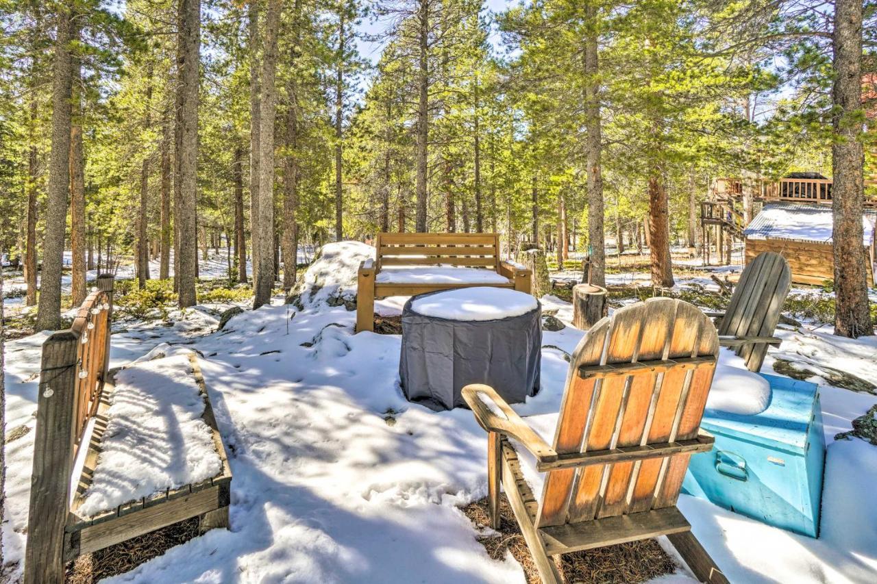 Secluded Black Hawk Log Cabin With Fire Pit! Екстериор снимка